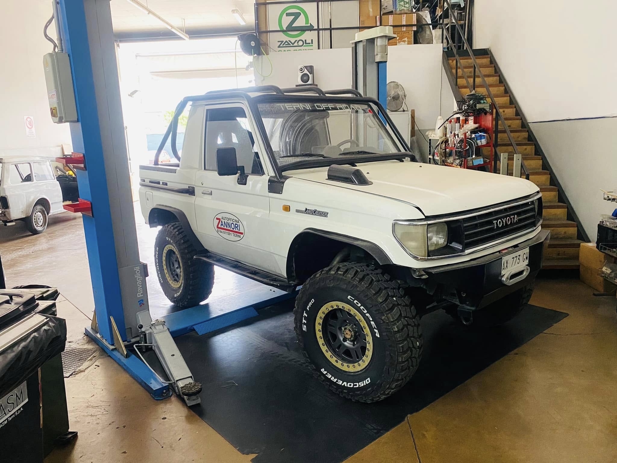 Nicholas Zannori Off Road 4x4